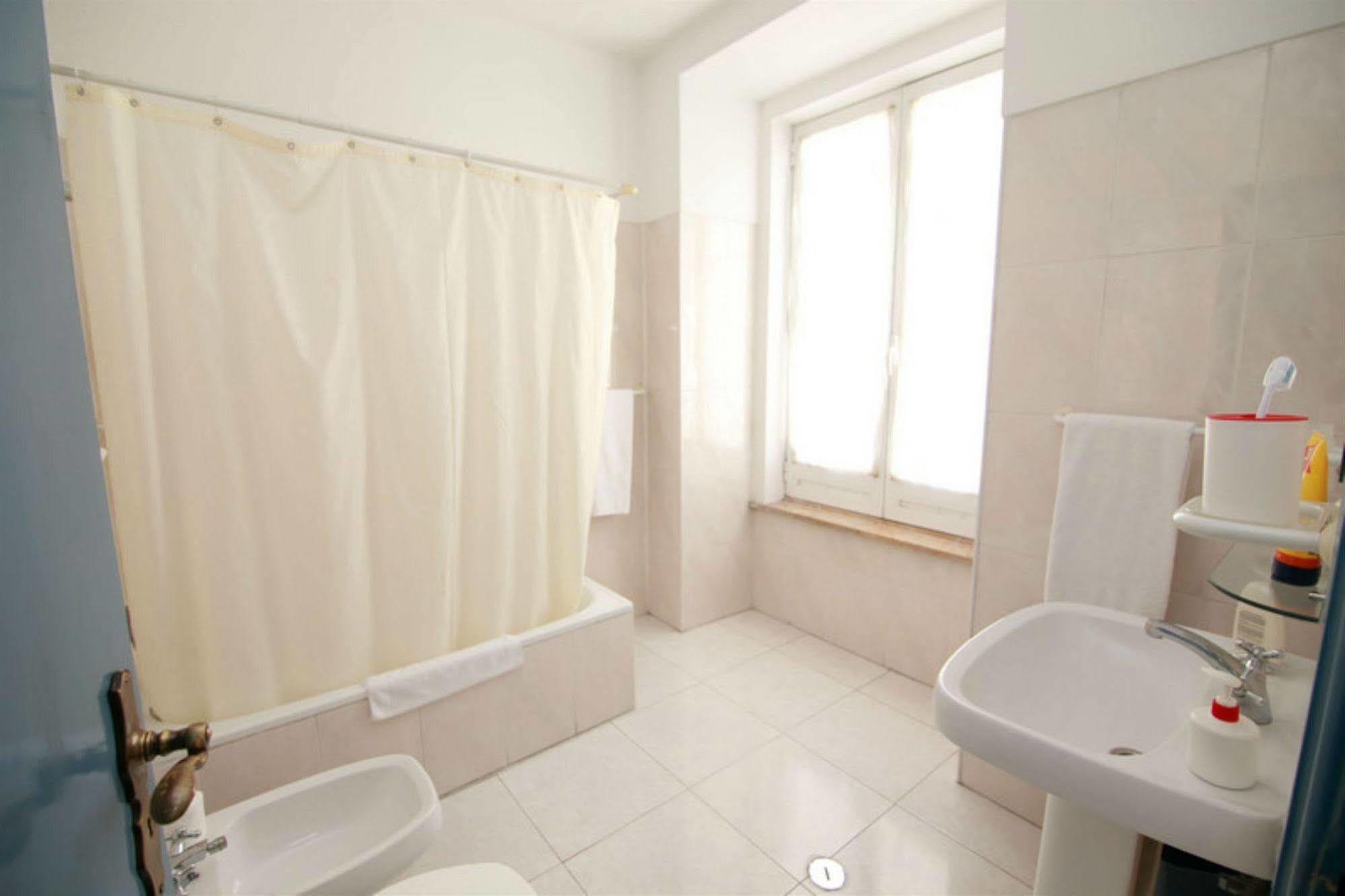 Residencial Joao Xxi Gasthof Lissabon